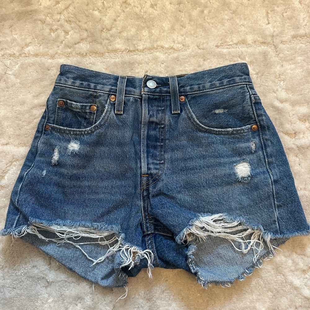 LEVI 501 Jean Shorts